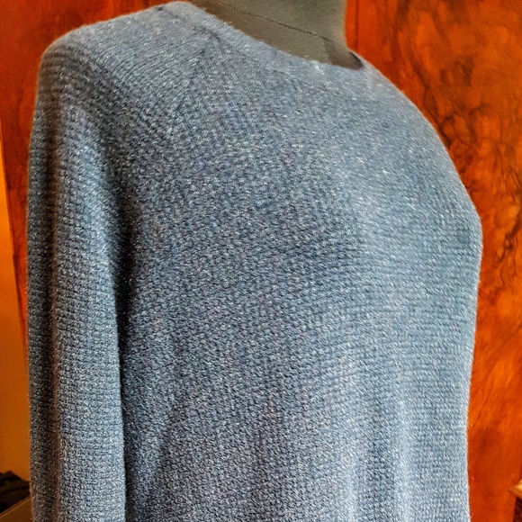 Waffle knit navy sparkle sweater size M - Picture 1 of 7